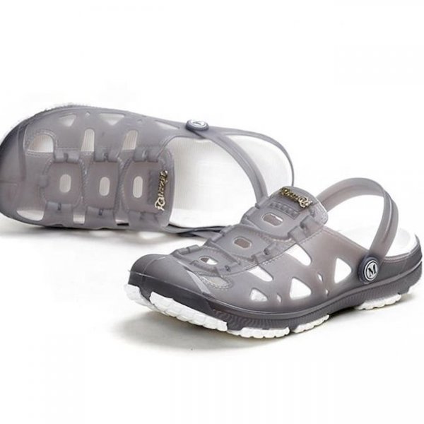 New Arrival PVC Garden shoes Hole Clogs Sandal men slippers summer